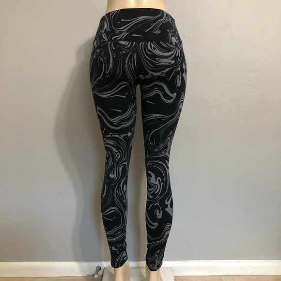 Nike leggings size XL - Picture 2 of 7